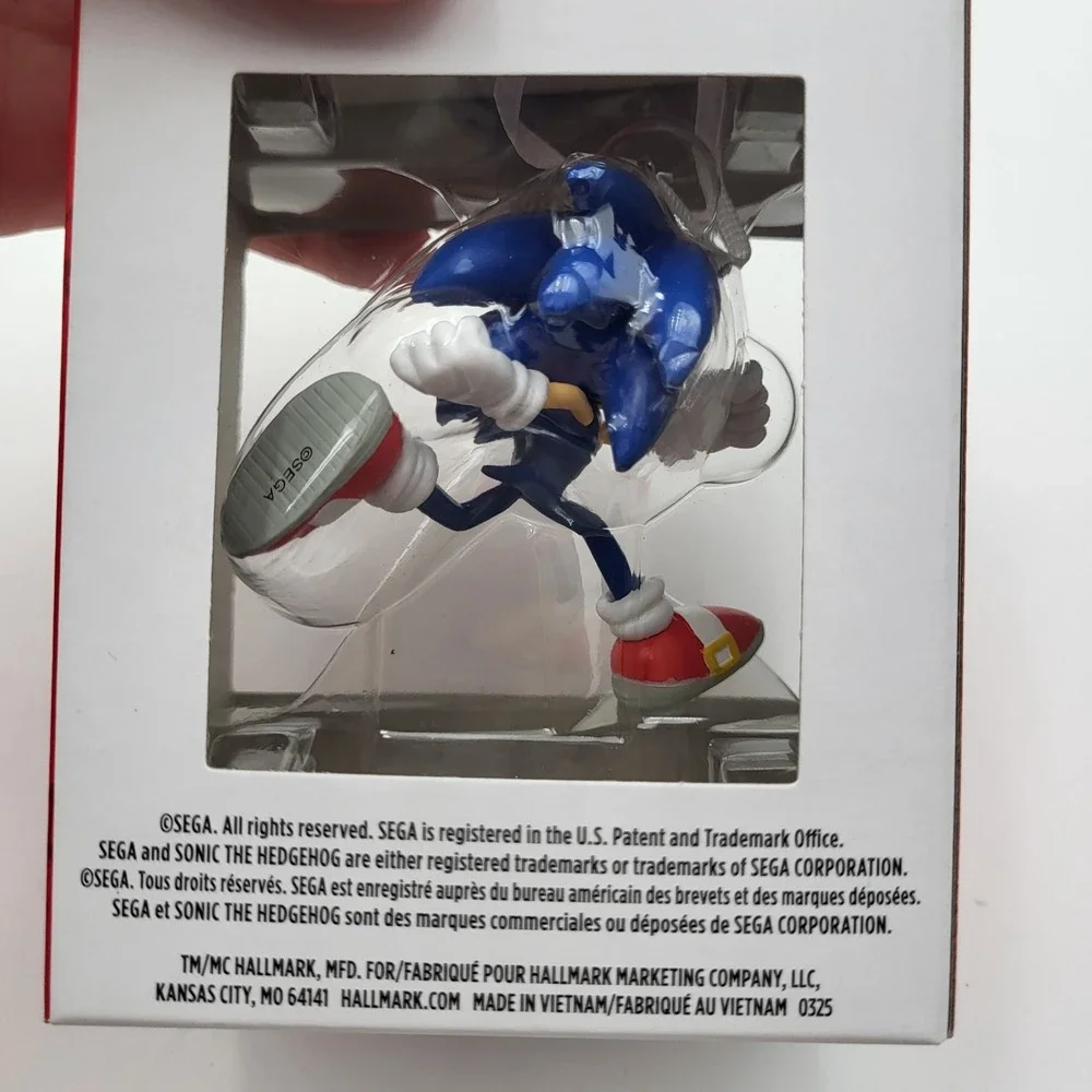 Hallmark Sonic The Hedgehog Sonic Christmas Ornament 2025